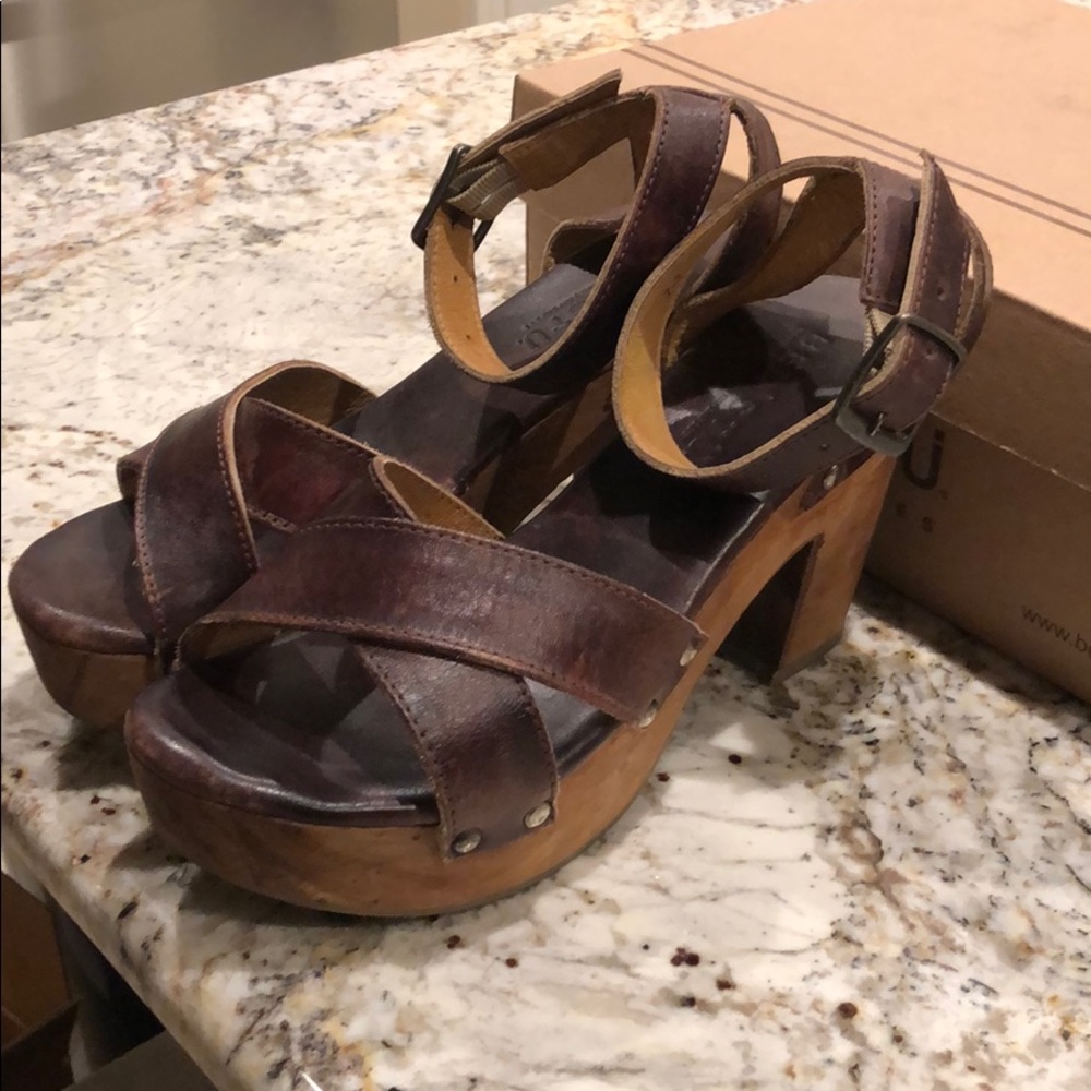 Bed Stu Kalah platform sandals